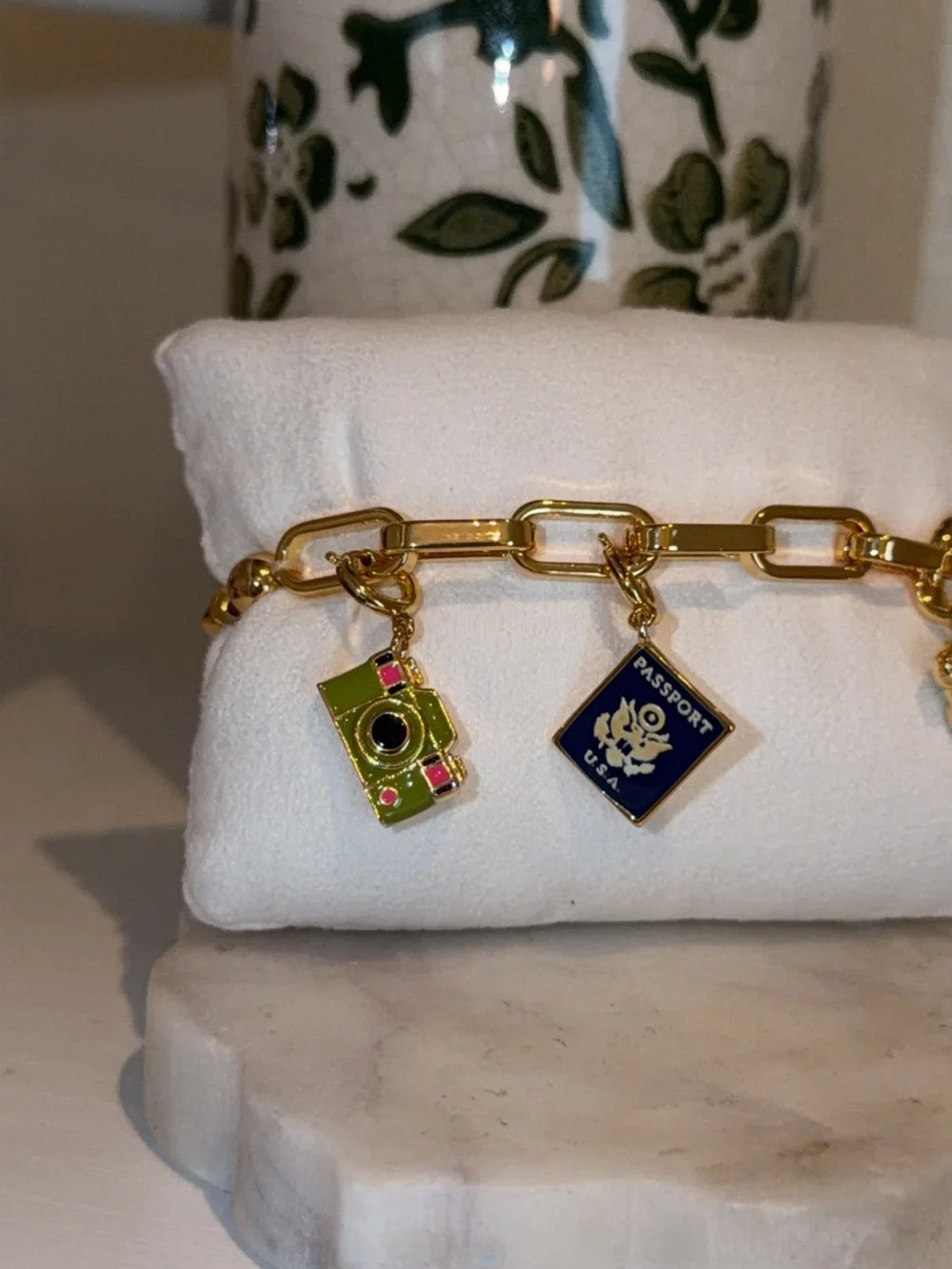Bomb Party Charmelier bracelet
